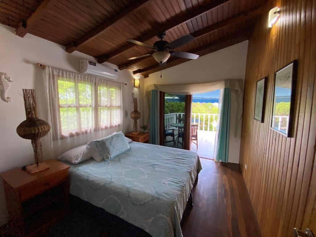 The Isabela Beach House Puerto Villamil Dış mekan fotoğraf