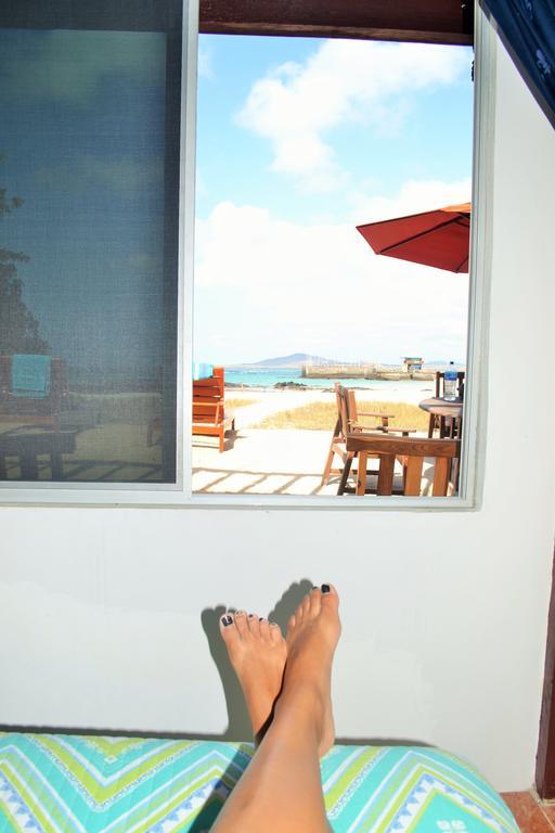 The Isabela Beach House Puerto Villamil Oda fotoğraf