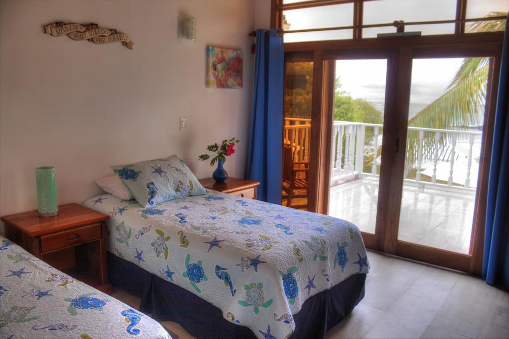 The Isabela Beach House Puerto Villamil Dış mekan fotoğraf
