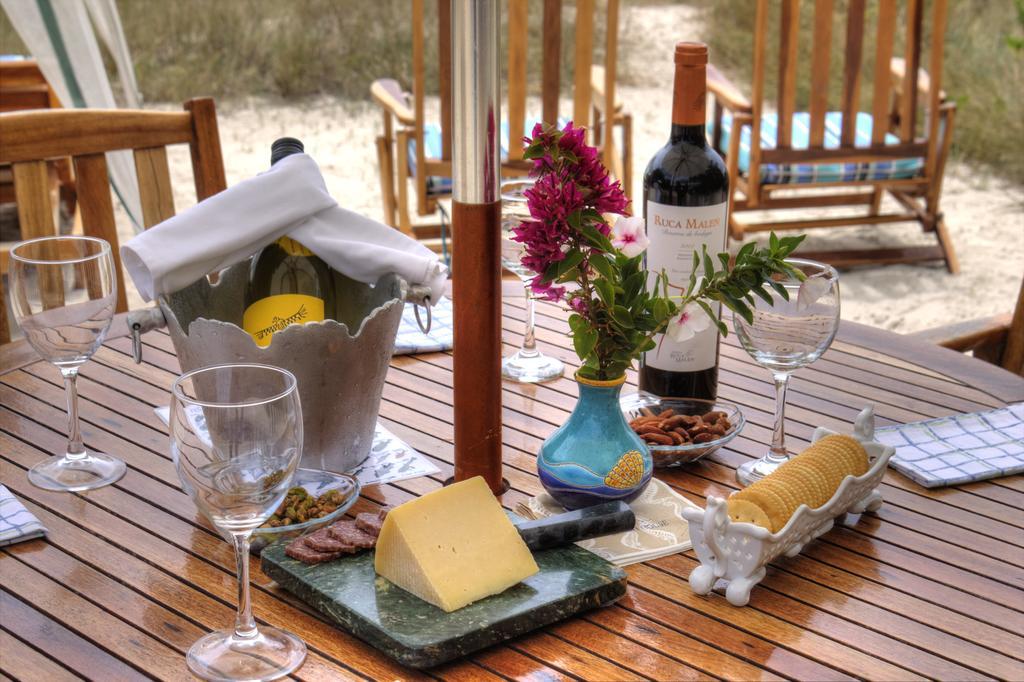 The Isabela Beach House Puerto Villamil Dış mekan fotoğraf